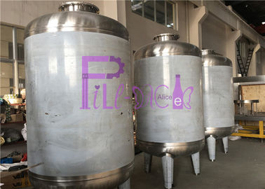 無菌水貯蔵タンクが付いているROの水処理システムを収容する12TPHガラス繊維