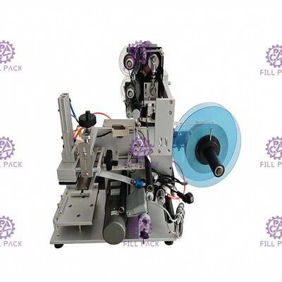 正方形のびん3の側面のために自動付着力のステッカーのびんの分類機械1800BPH半