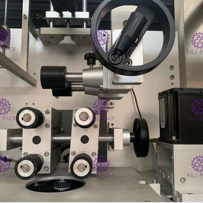 松下電器産業の運転者が付いている二重運転の 4 つの刃設置済みびん分類機械