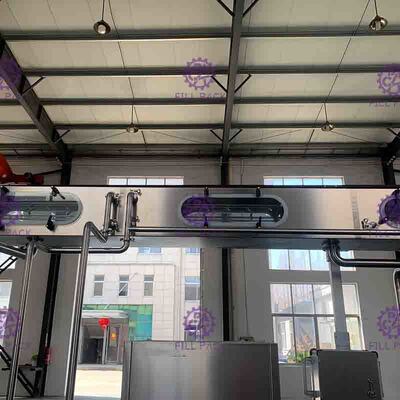 PLC 制御を用いる 1 杯の Monoblock のびんの充填機の非炭酸飲み物に付き 3 杯