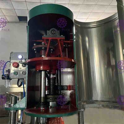 1500BPH PLCは飲み物の充填機、炭酸飲み物の生産ラインを炭酸塩化した