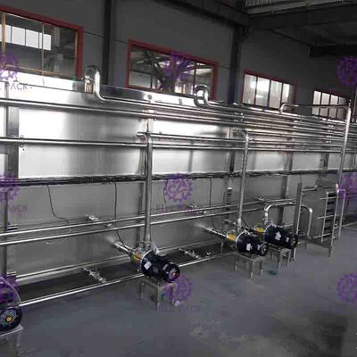 熱い満ちるラインびんのパッキング機械滅菌装置の蒸気の暖房絶縁材の層