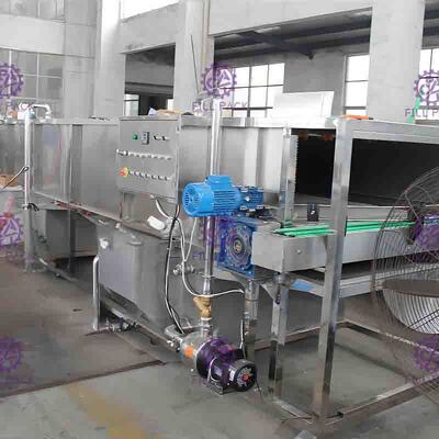 炭酸飲み物によってびん詰めにされる自動滅菌装置、ジュースのプロセス用機器