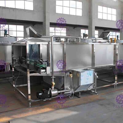 純粋な水スプレーのびんのパッキング機械滅菌装置のアイス ティー冷却機械
