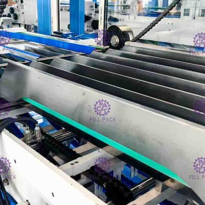 1 台のカートンのびんのパッキング機械に付き 3 台、収縮包装機械