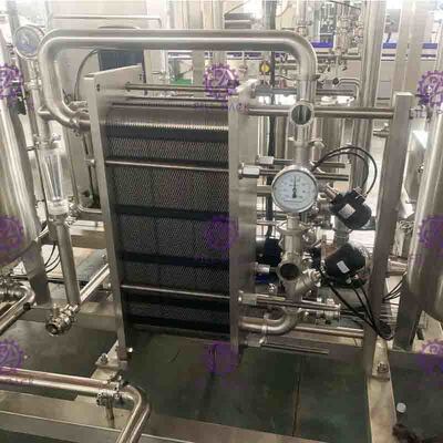 自動清涼飲料の加工ライン高い発電の炭酸水・の二酸化炭素のミキサー 6000L/H