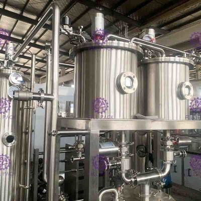 自動清涼飲料の加工ライン高い発電の炭酸水・の二酸化炭素のミキサー 6000L/H
