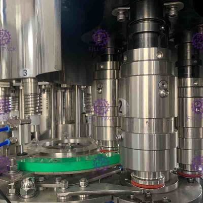 生殖不能の高い安全性水充填機0.5LのプラスチックびんMonoblock無菌0.5MPA