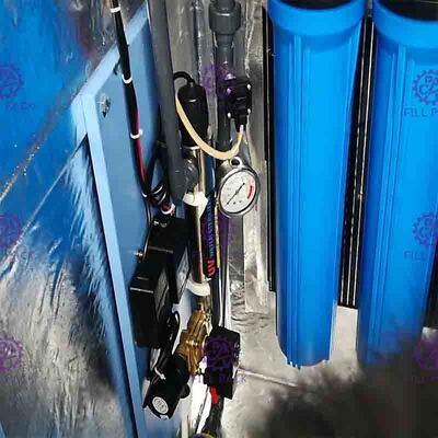地方自治体の水道水のための20L 3200GPDの逆浸透水自動販売機