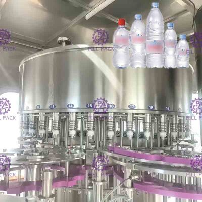 1つのMonoblockの生産設備/植物/機械/システム/ラインに付き500ml/1L/2Lペット飲料水3つ