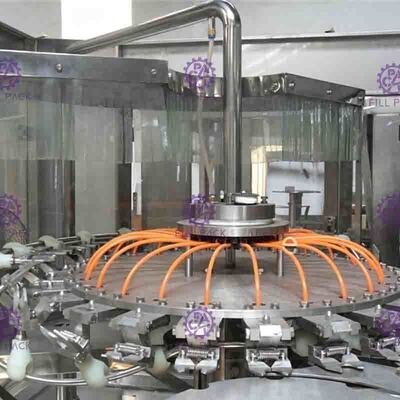 PLC 制御を用いる 24 の頭部ペットびんの飲料水の満ちる植物