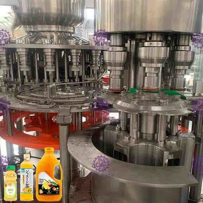 1つの小さいプラスチックびんジュースの熱い充填機/生産ライン/びん詰めにする植物の自動3