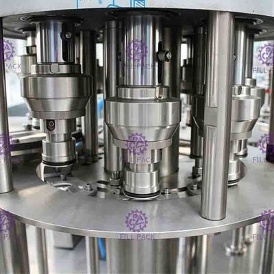 4 つタッチ画面との 1 つのプラスチックびんの液体の注入口機械 PLC 制御に付き