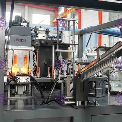 2ジュースの加工ラインのためのキャビティ0.1-2Lペットびんの吹く機械