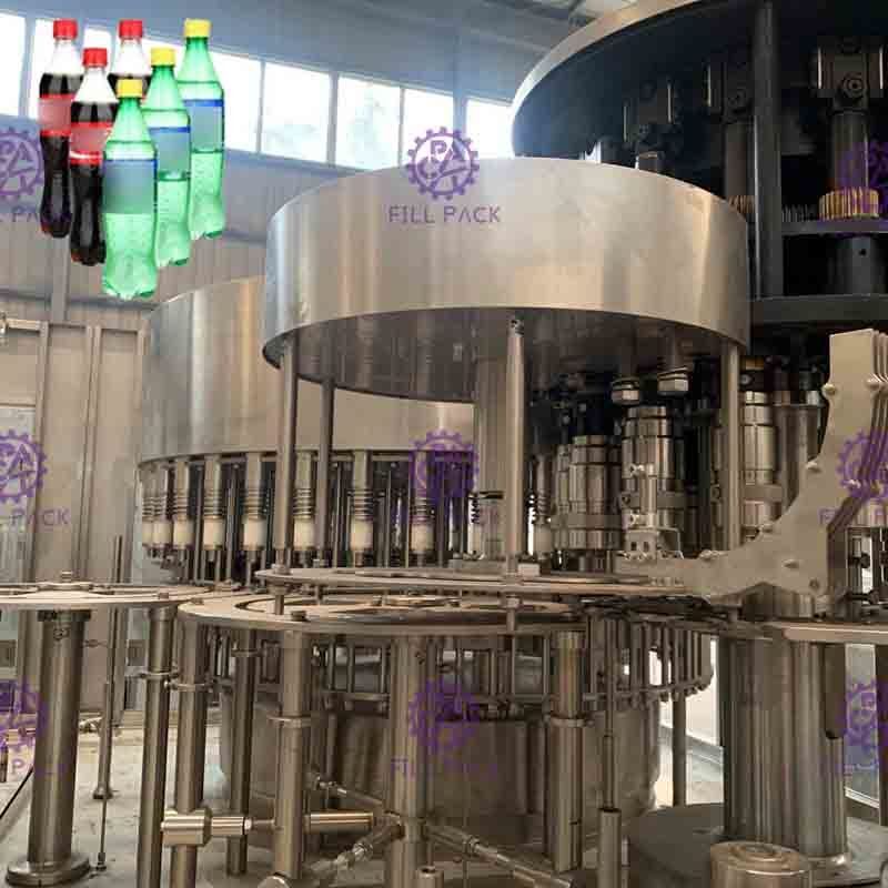1つの一体鋳造の通気された飲み物の飲料の水差しの充填機/装置/植物/システムに付きペット プラスチック ガラス3つ