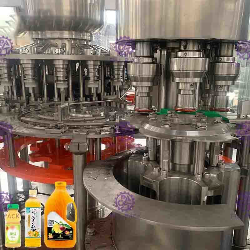 1つの小さいプラスチックびんジュースの熱い充填機/生産ライン/びん詰めにする植物の自動3